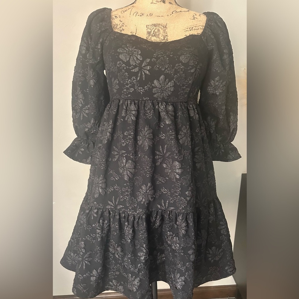 Entro Black Tiered Mini Dress with Floral Design Sz M